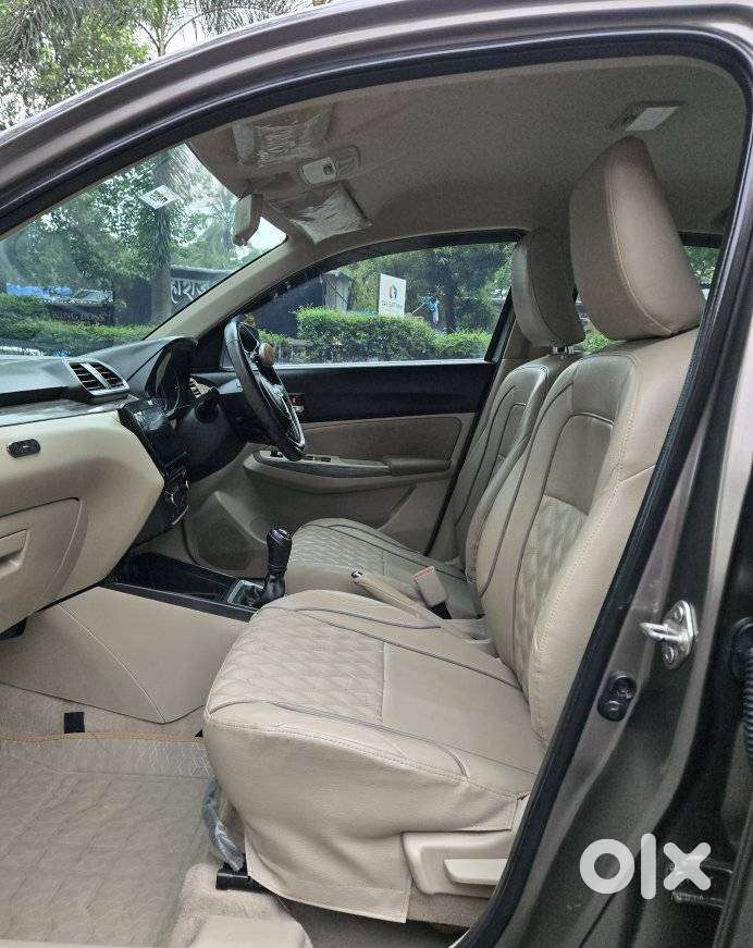 Maruti Suzuki Dzire 1.2 Zxi Amt, 2021, Petrol