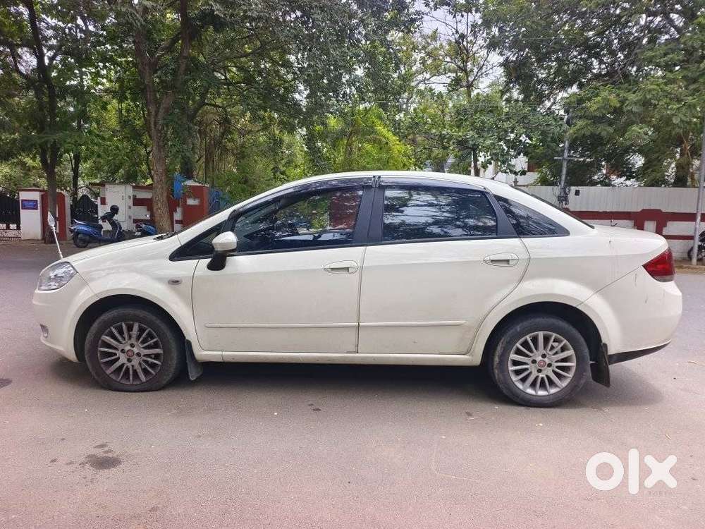 Fiat Linea Emotion (diesel), 2009, Diesel