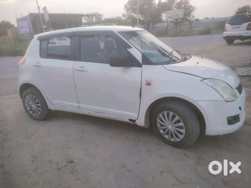 Maruti Suzuki Swift 2010
