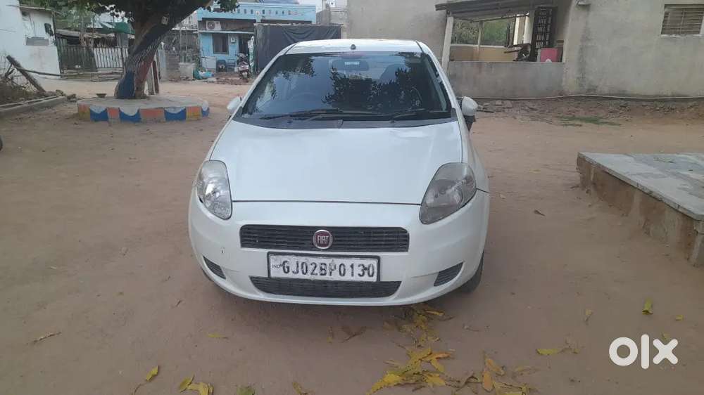 Fiat Punto 2014 Petrol 85000 Km Driven