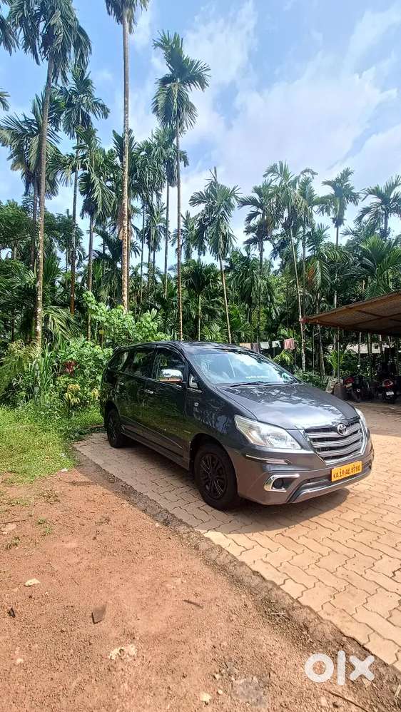 Toyota Innova 2.5 G, 2016 Diesel
