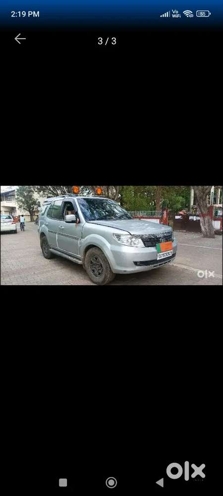 Tata Safari Storme 2015