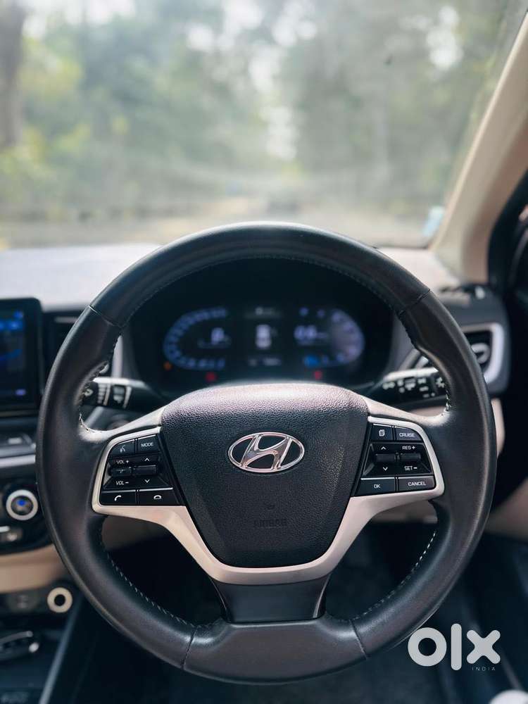 Hyundai Verna 1.5 Sx Petrol Mt, 2021, Petrol