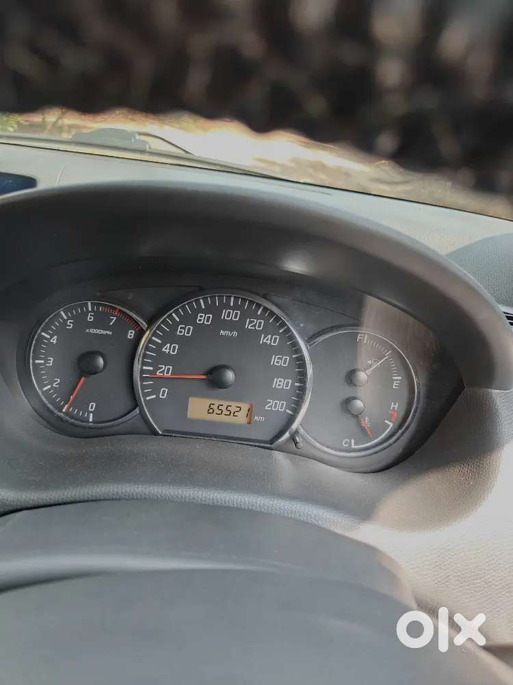 Maruti Suzuki Swift 2011 Petrol