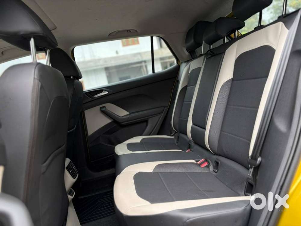 Volkswagen Taigun 1.0 Tsi Topline At, 2022, Petrol