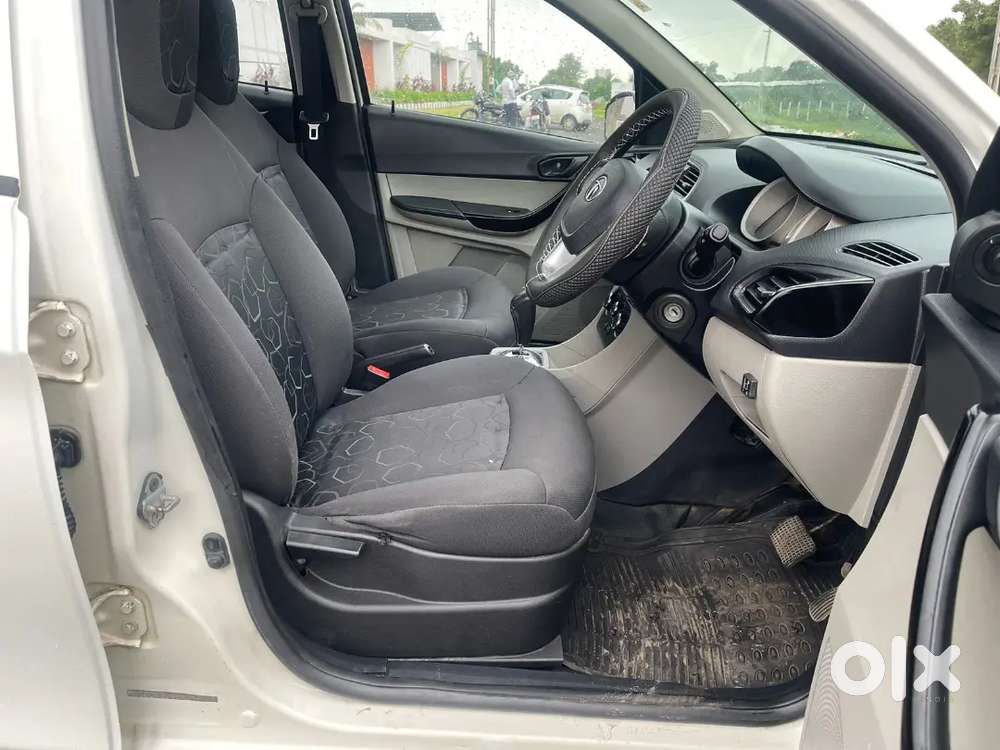 Tata Tiago Revotron 2018