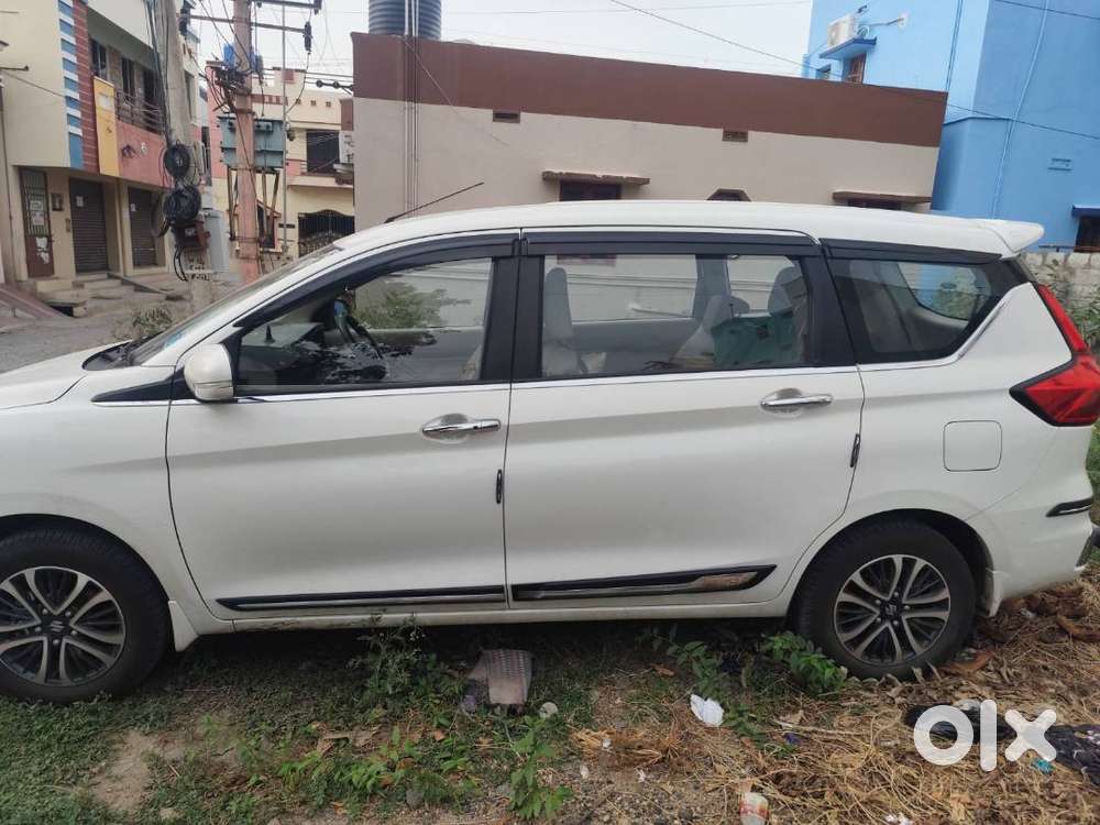 Maruti Suzuki Ertiga Zxi 2025