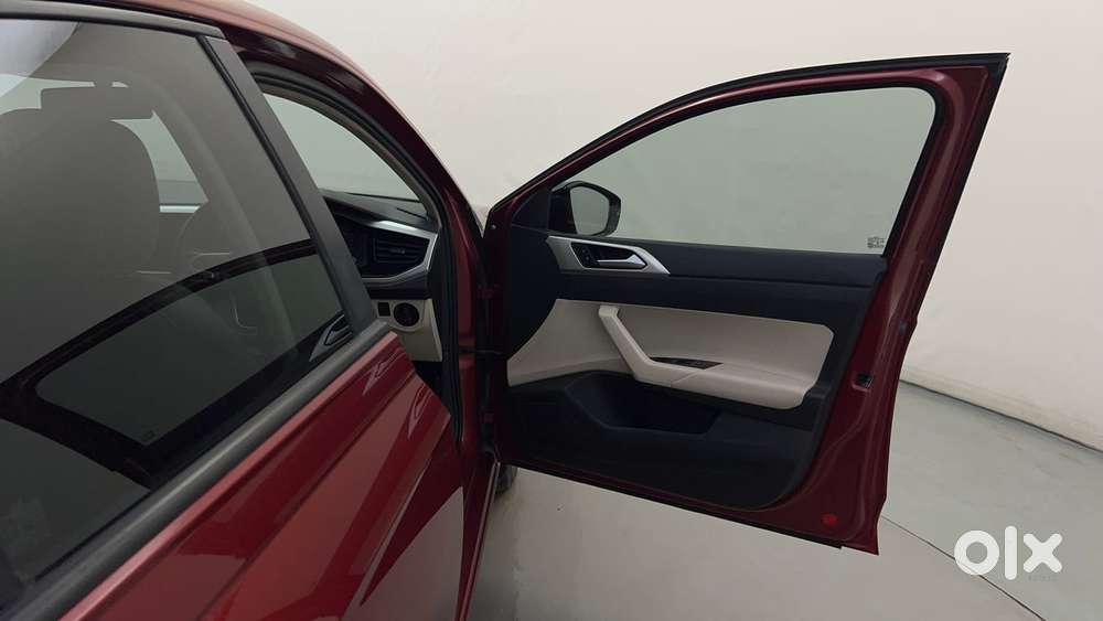 Volkswagen Virtus Highline Plus 1.0 Tsi At, 2023, Petrol