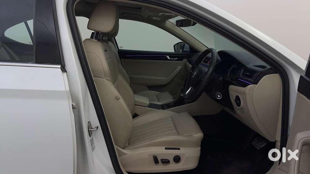 Skoda Superb L&k 1.8 Tsi At, 2020, Petrol