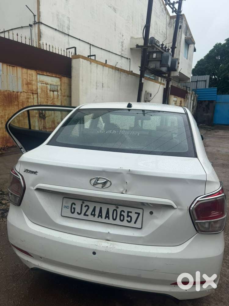 Hyundai Xcent 1.1 S 2015