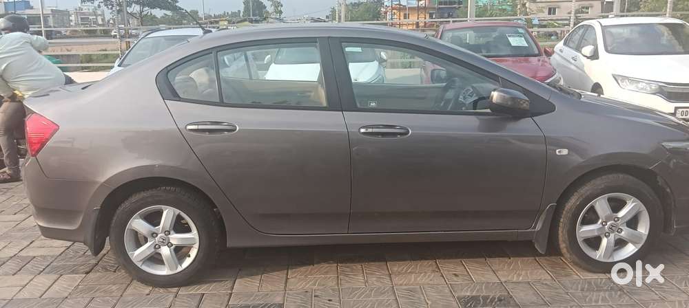 Honda City Edge Edition Sv, 2013, Petrol