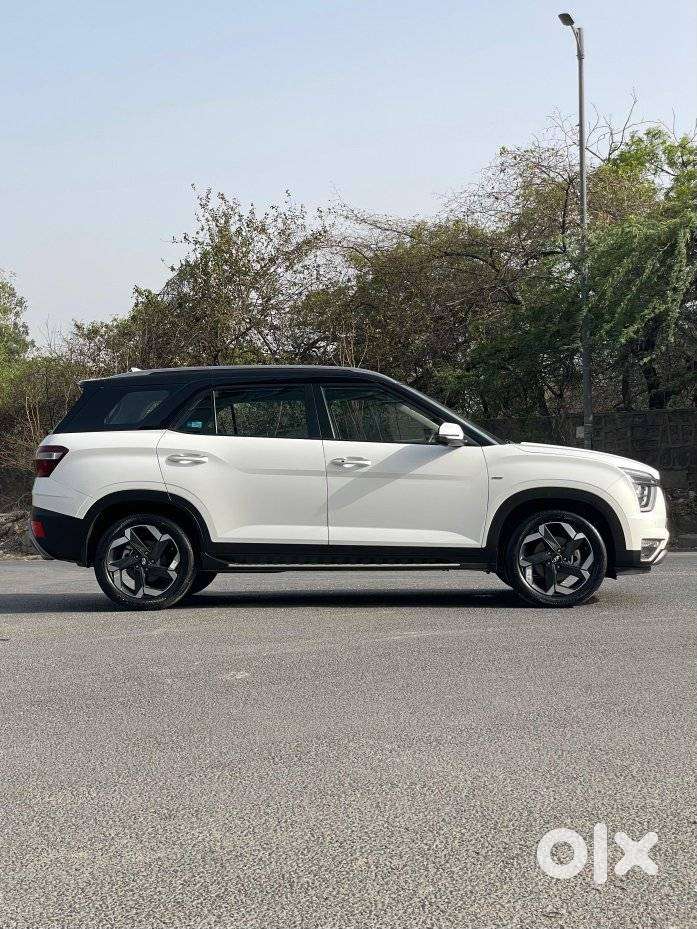Hyundai Alcazar 2.0 Signature (o) Petrol At 6 Str, 2024, Petrol