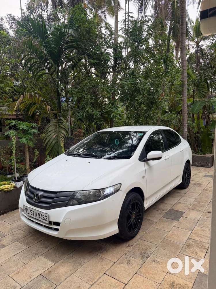 Honda With 2010 Km Driven