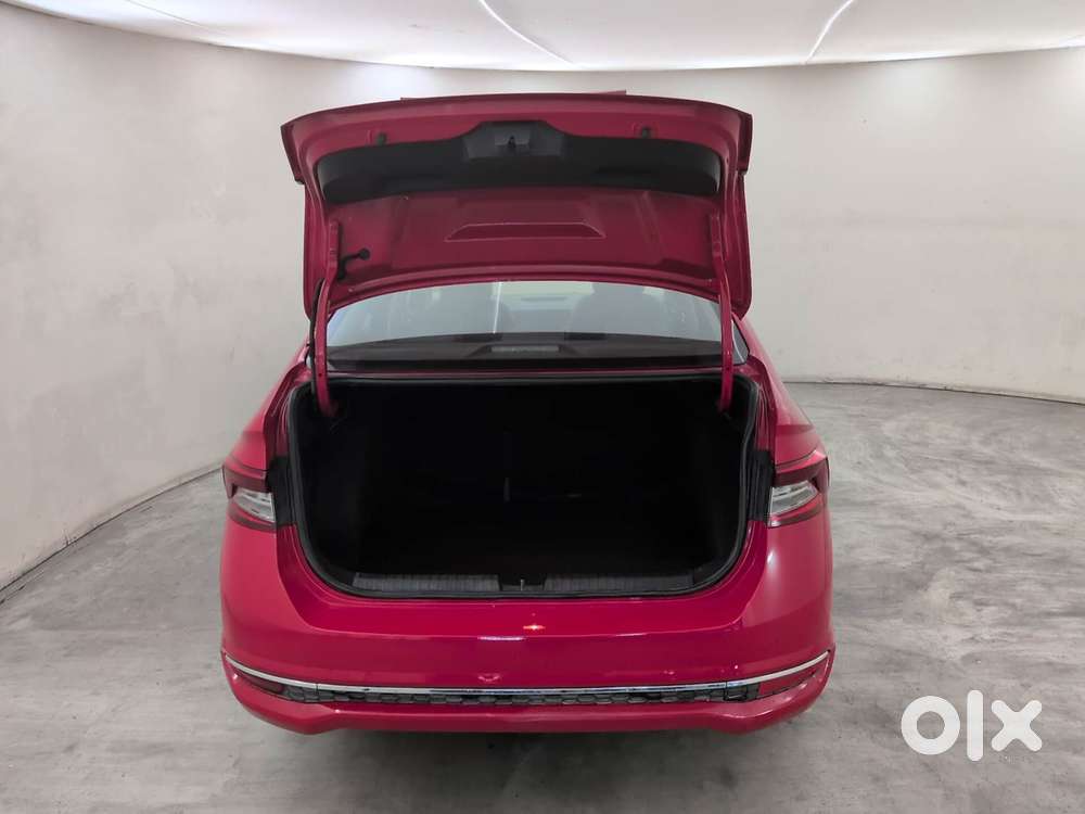 Skoda Slavia Style (non-sunroof), 2022, Petrol