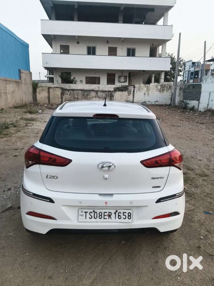Hyundai I20 2015 Diesel 110000 Km Driven