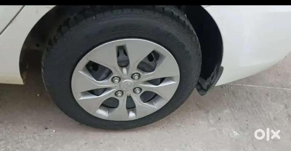 Hyundai Xcent 2018 Cng In Good Condition