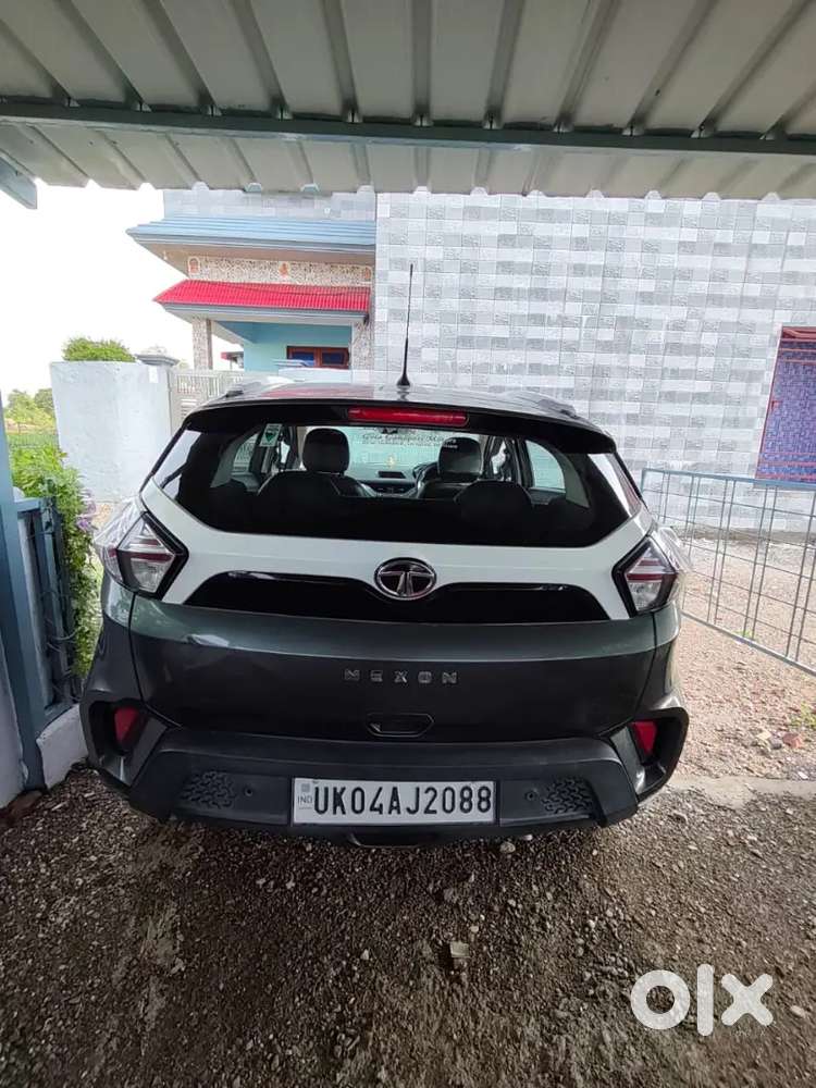 (negotiable Price)tata Nexon 2017-2020 Petrol Manual 2022