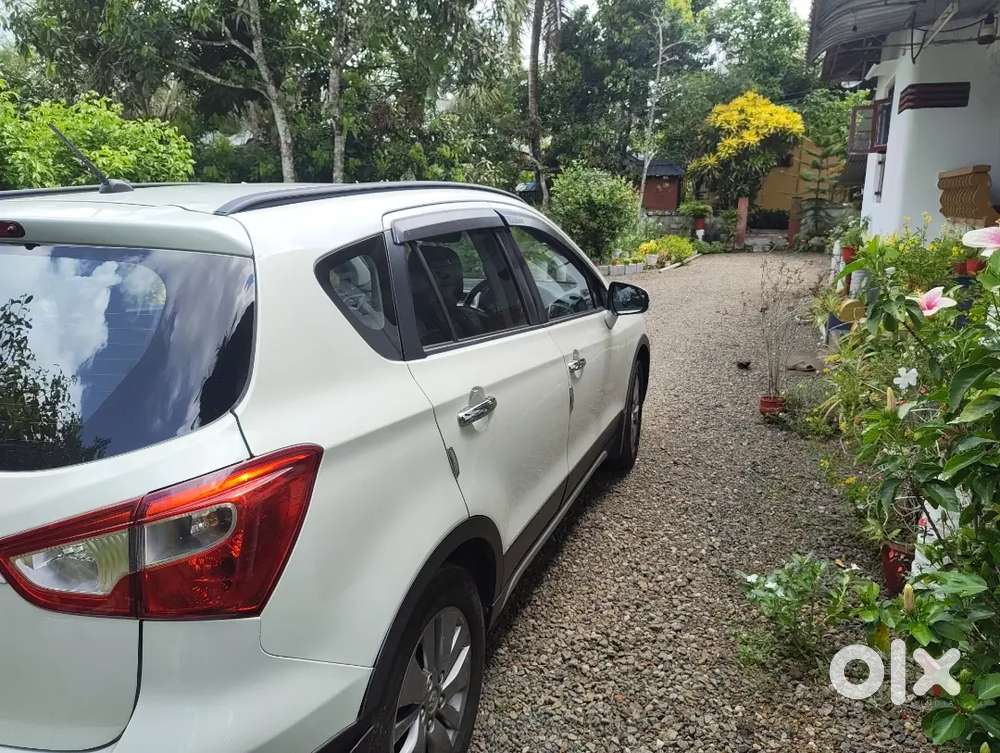 Maruti Suzuki S- Cross Zeta 2016 October Diesel