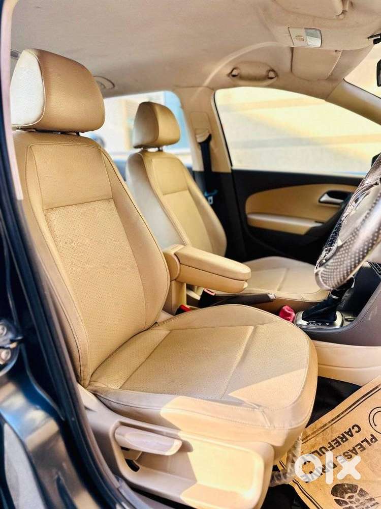 Volkswagen Polo Highline 1.6l Petrol, 2015, Petrol