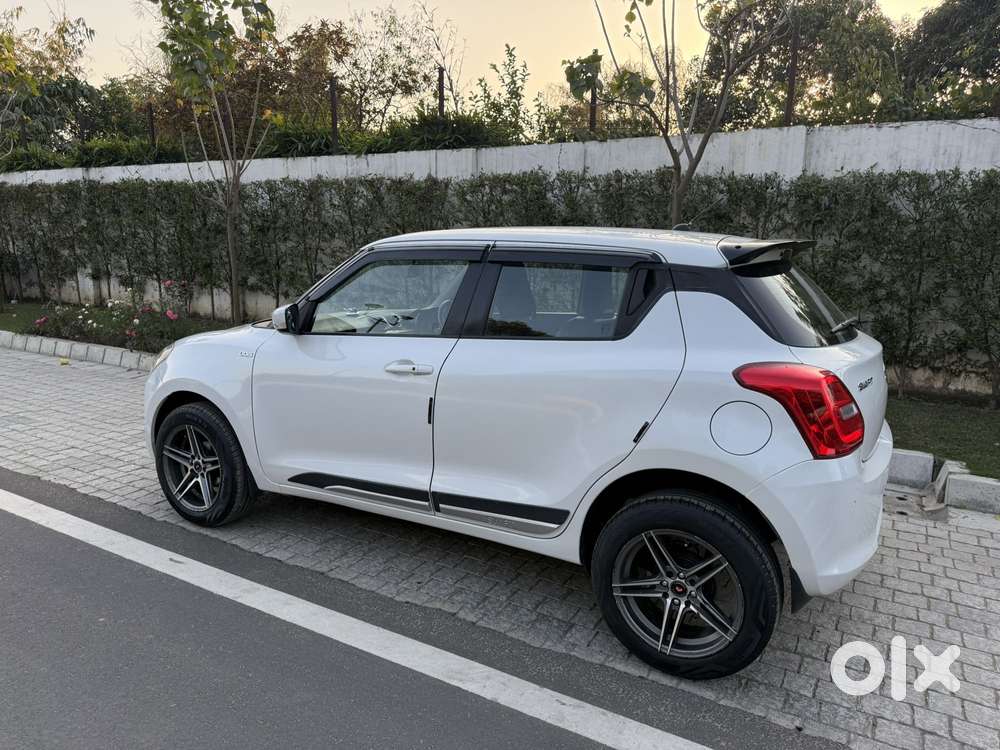 Maruti Suzuki Swift Zdi Plus, 2019, Diesel