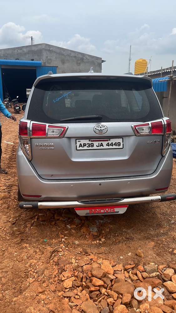 Toyota Innova Crysta Diesel 2017