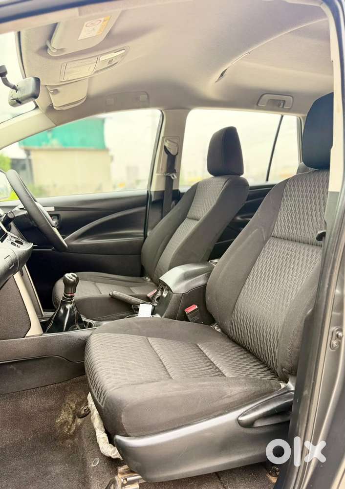 Toyota Innova Crysta 2.7 Gx Mt 8s, 2020, Diesel
