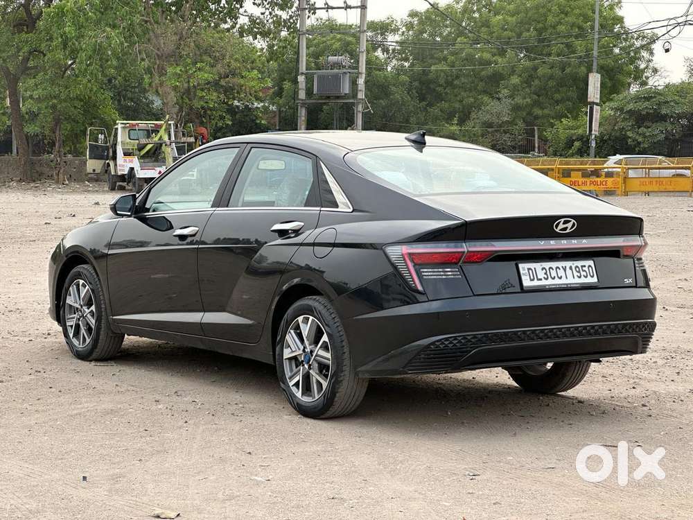 Hyundai Verna Sx 1.5 Petrol Ivt, 2024, Petrol
