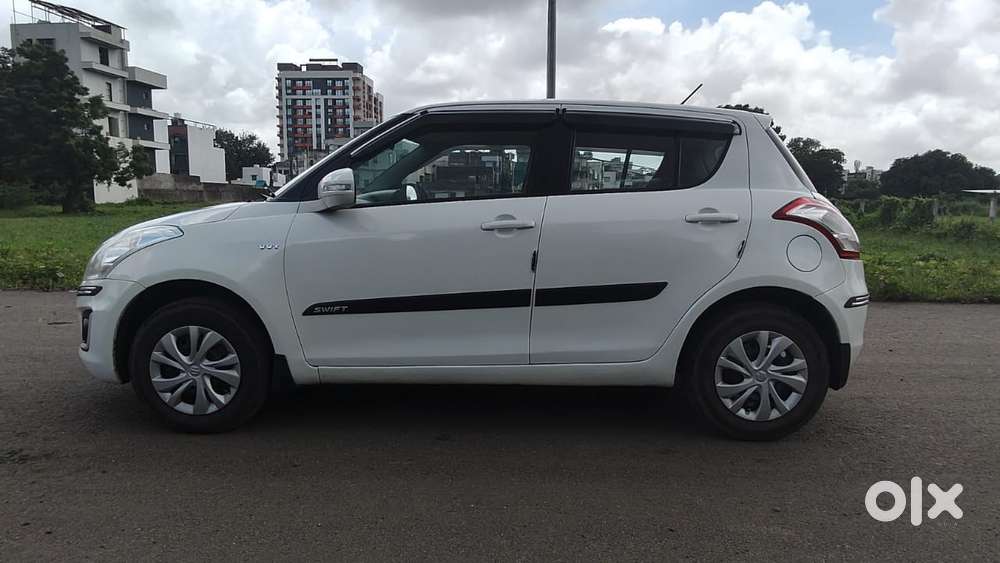 Maruti Suzuki Swift Vxi Cng, 2014, Cng & Hybrids