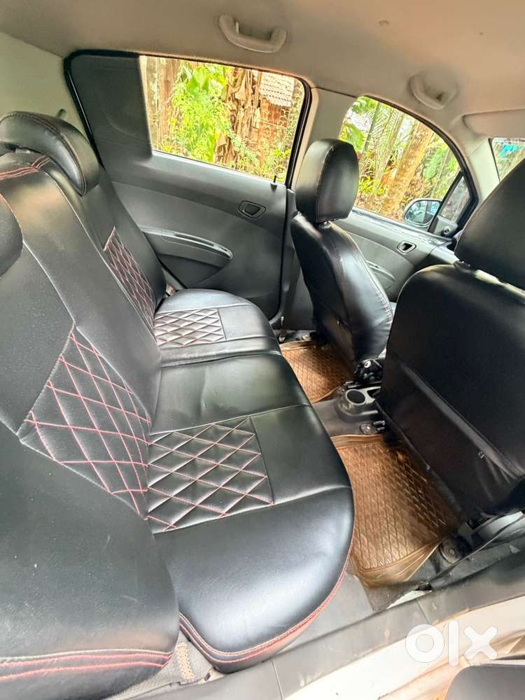 Chevrolet Beat Petrol 2010 Car
