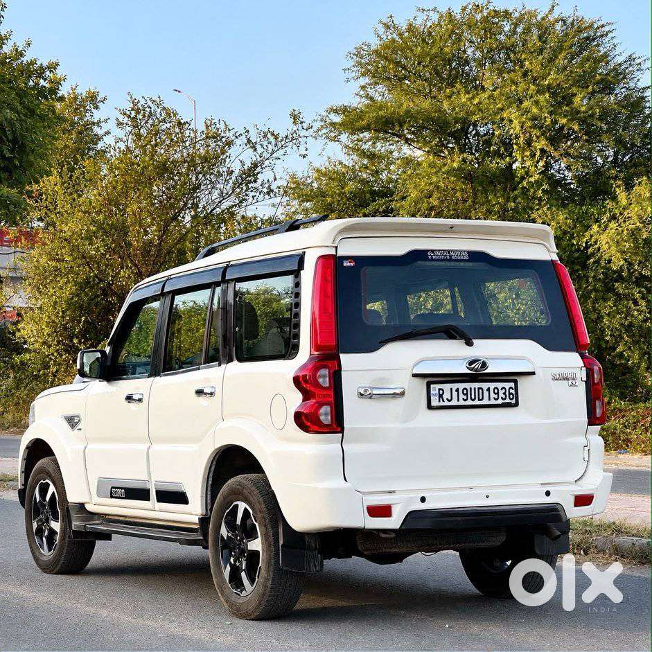 Mahindra Scorpio 2.2 S7 7 Str, 2018, Diesel