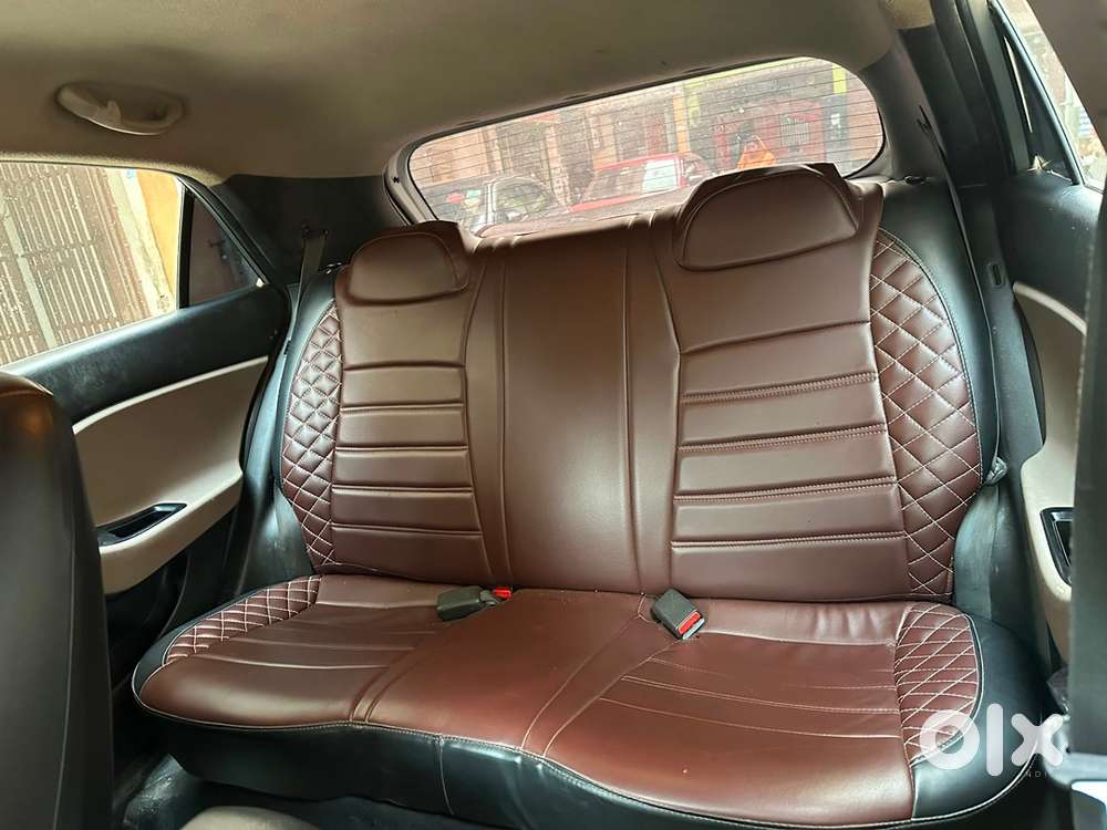 Hyundai I20 2017 Cng & Hybrids 900000 Km Driven