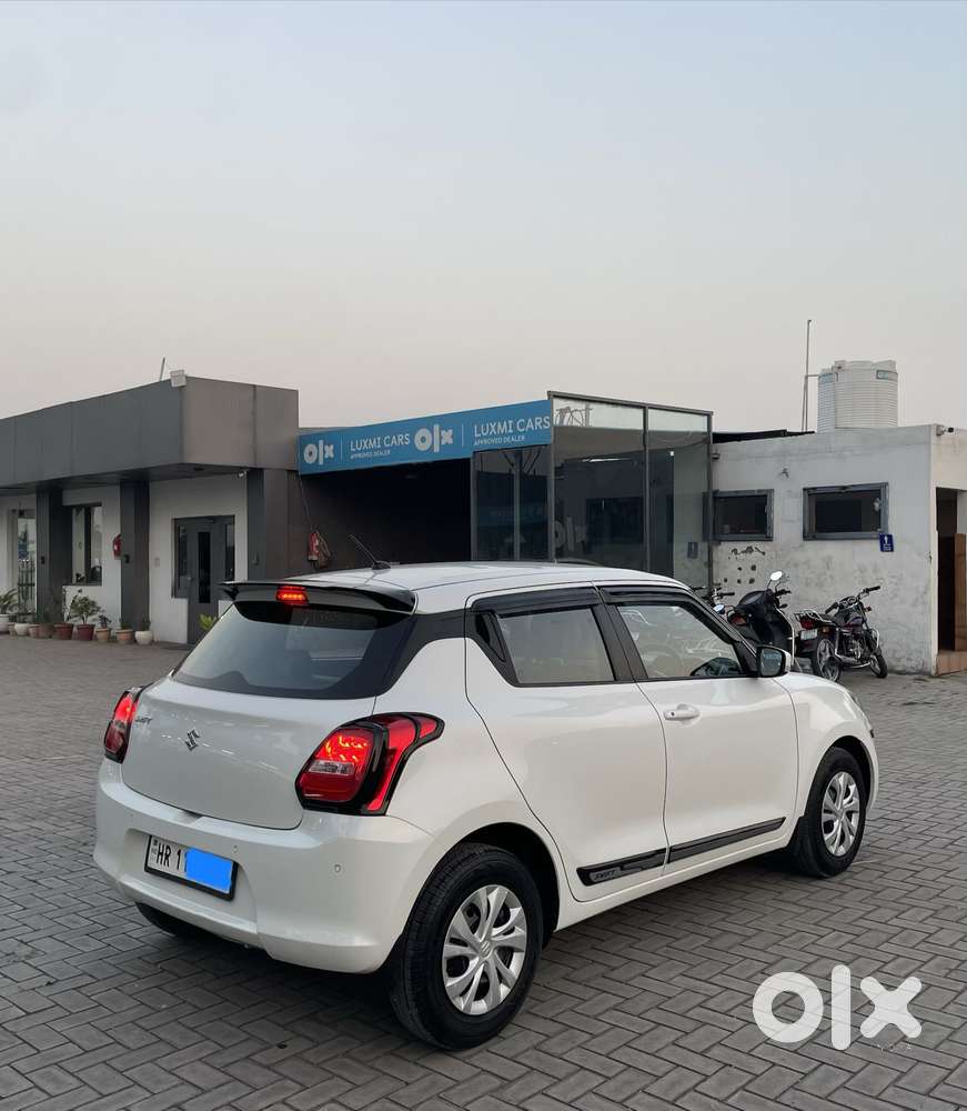 Maruti Suzuki Swift 1.2 Vxi (o), 2023, Petrol