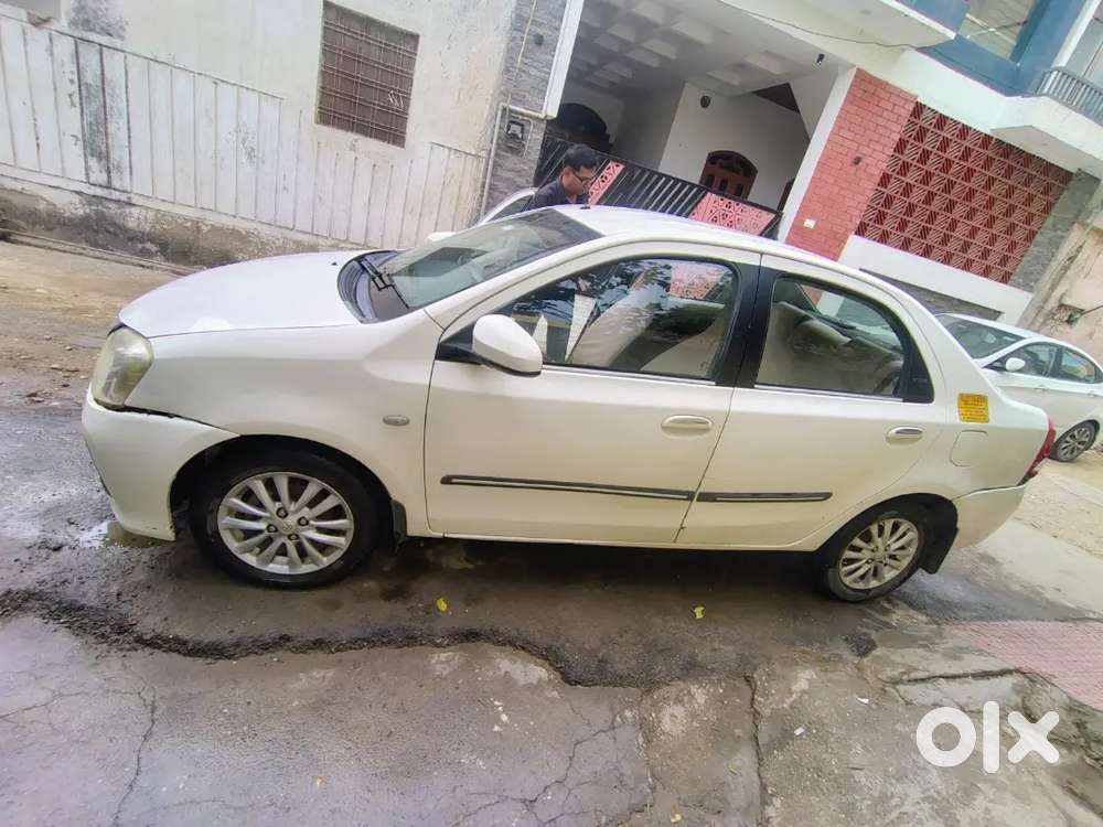 Toyota Etios 2013 Diesel Well Maintained