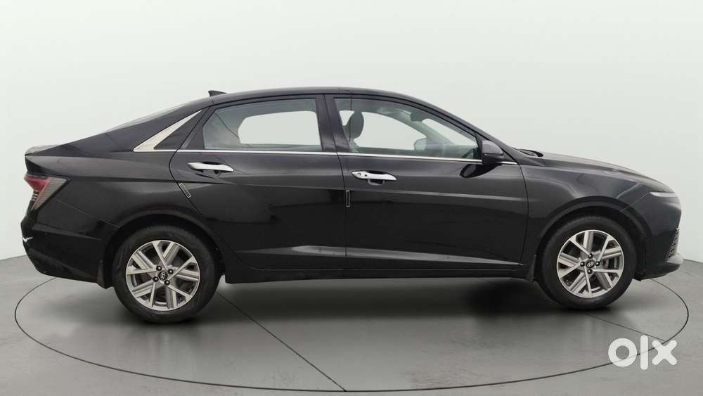 Hyundai Verna 1.5 Sx Ivt, 2024, Petrol