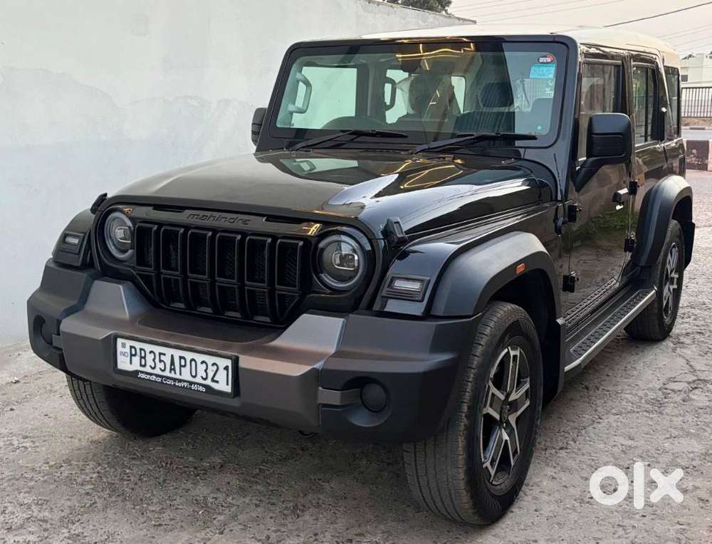 Mahindra Thar Roxx, 2025, Petrol