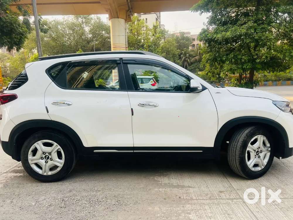 Kia Sonet Htx 2021 Dec Car 
Owner 1 
27000km Imt With Recently Service