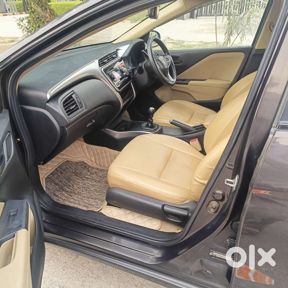Honda City V Mt, 2014, Petrol