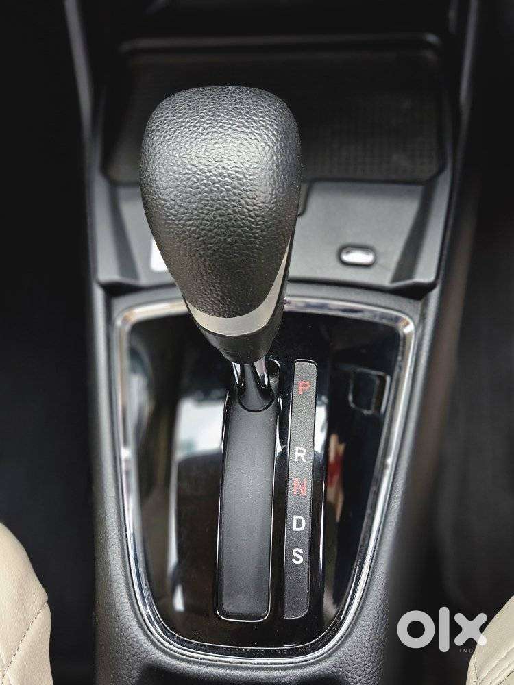 Honda Amaze Vx (o) I-vtec, 2023, Petrol