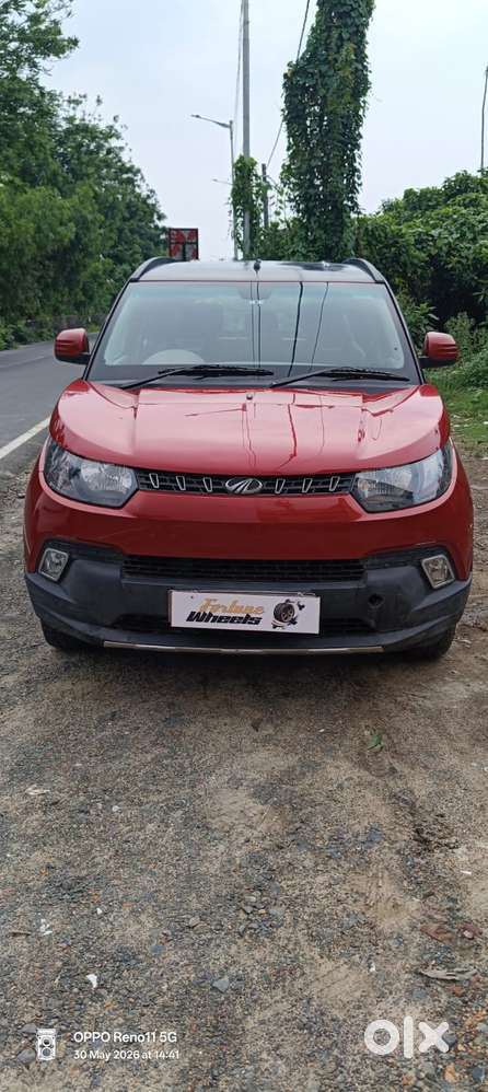 Mahindra Kuv 100 G80 K8 Dual Tone, 2017, Diesel