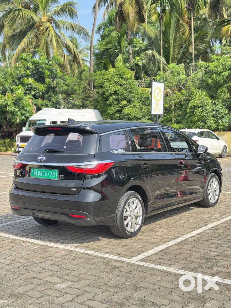 Byd E6 Electric, 2023
