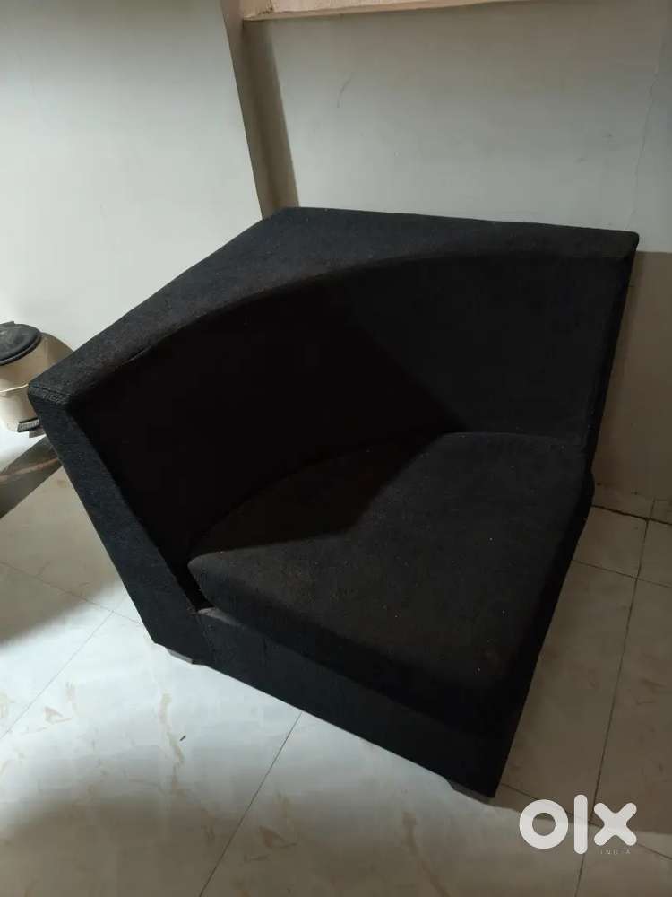 Single sofa
