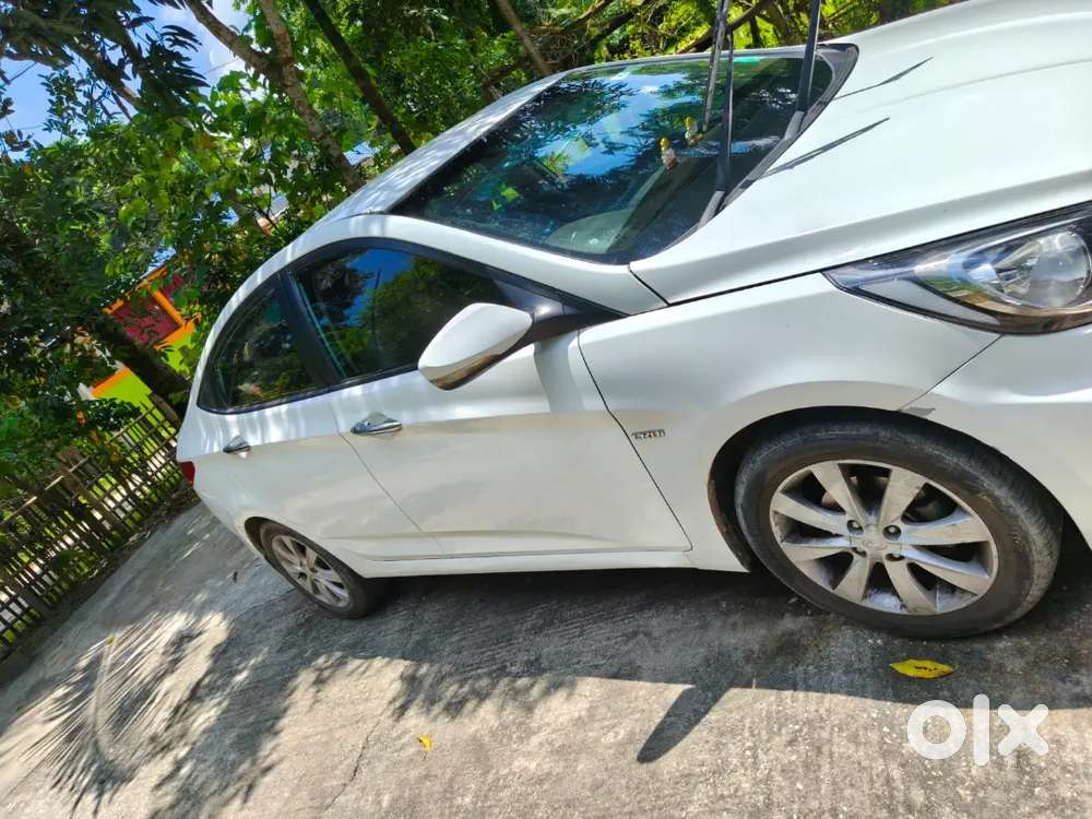 Emergency Sell Hyundai Verna 1.6 Sx Crdi 2013