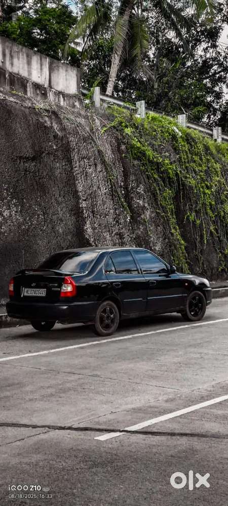 Hyundai Accent 1.5 Executive 2002