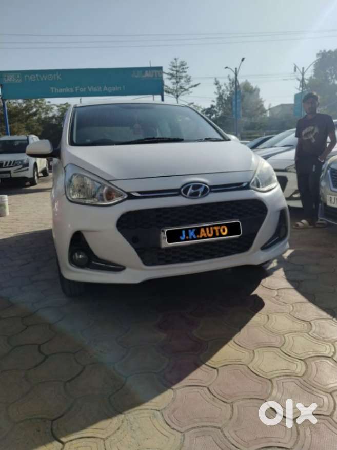Hyundai Grand I10 Sportz O 1.2, 2017, Petrol