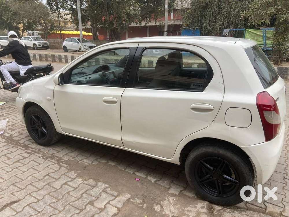 Toyota Etios Liva Diesel 198000 Km Driven