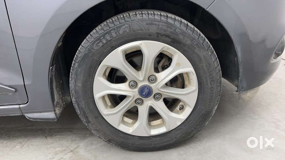 Ford Figo Aspire Titanium, 2016, Petrol