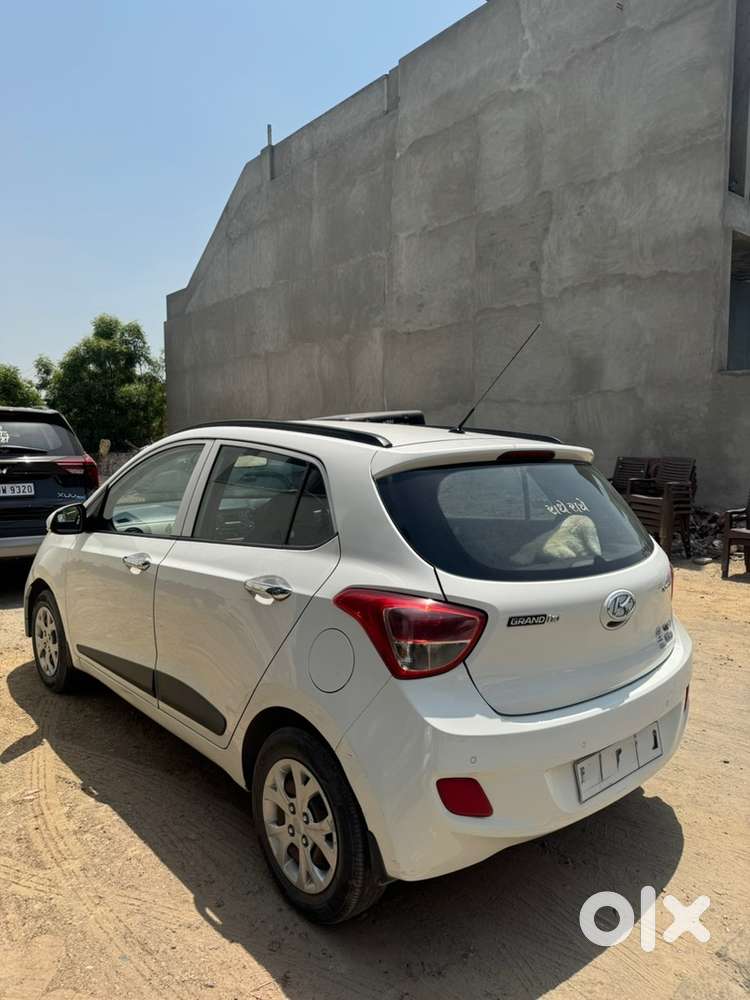 Hyundai Grand I10 2016 Petrol Sportz
