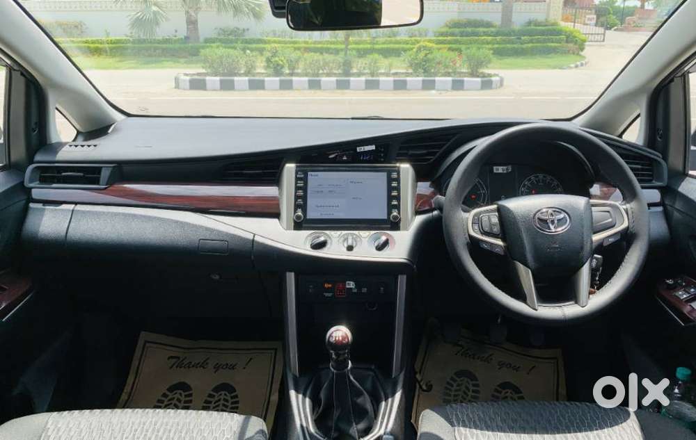 Toyota Innova Crysta [2020-ongoing] 2.7 Gx Mt 7 Str, 2026, Diesel