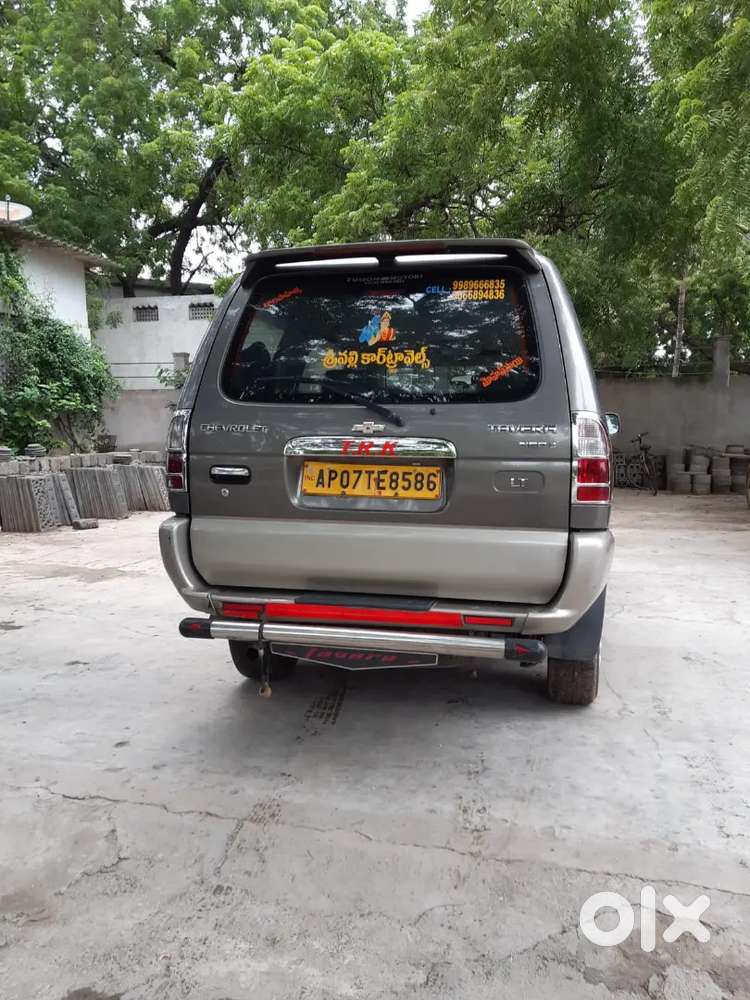Chevrolet Tavera Neo 2015
