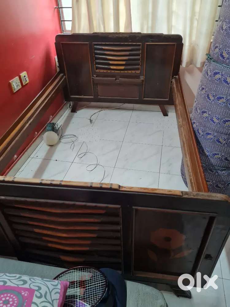 Rosewood cot Beds & Wardrobes 1784848240